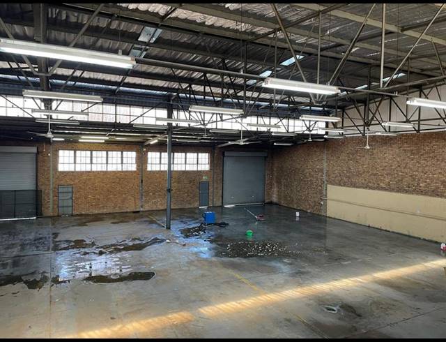 INDUSTRIAL PROPERTY TO RENT IN HENNOPSPARK